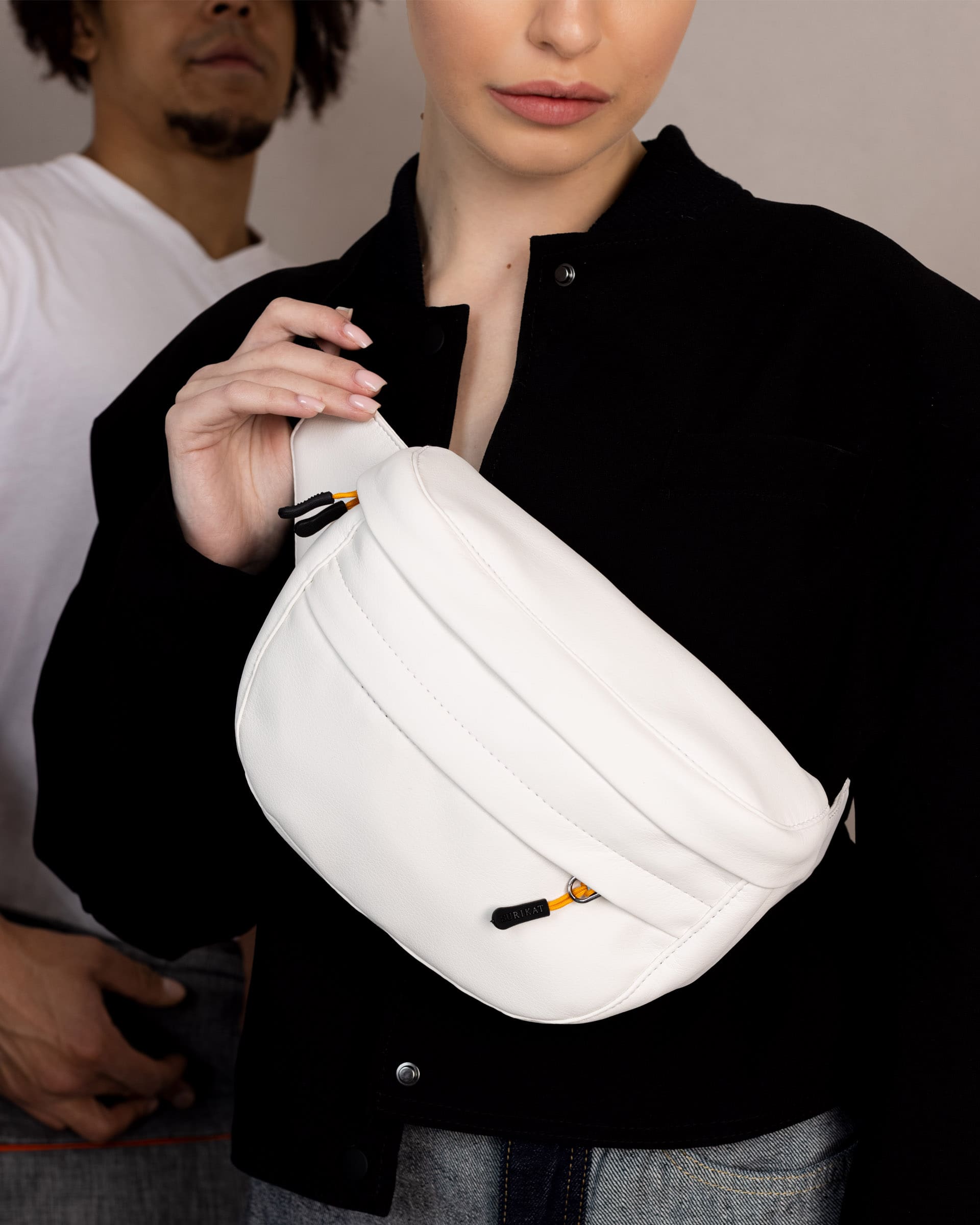 Поясна сумка Surikat модель: Tornado колір: білий екошкіра 2 Поясна сумка Surikat модель: Tornado колір: білий екошкіра