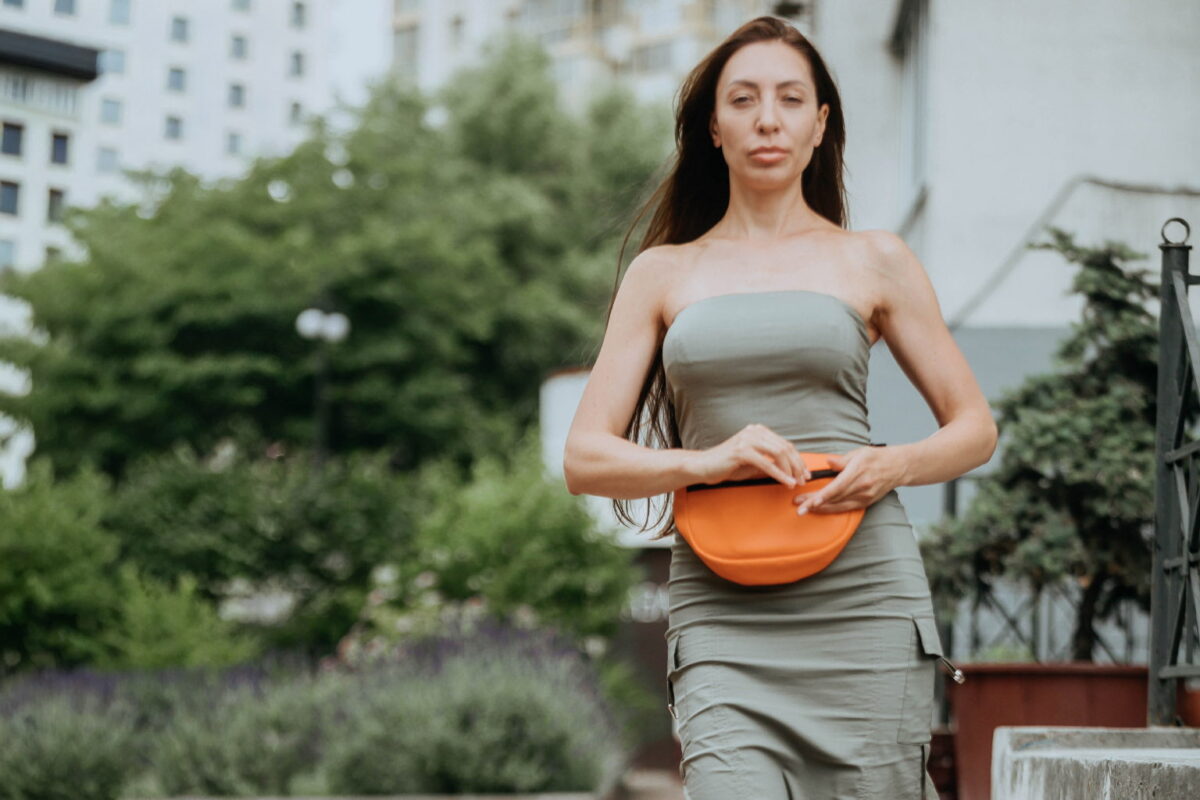 Близнюки: Гороскоп 2025 Рік — Гнучкість, Рух і Баланс 2 поясна сумка бананка сумка з еко шкіри купити